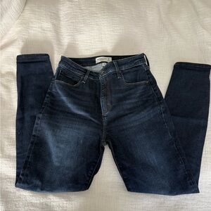 Abercrombie & Fitch Curve Love High Rise Skinny Jeans
